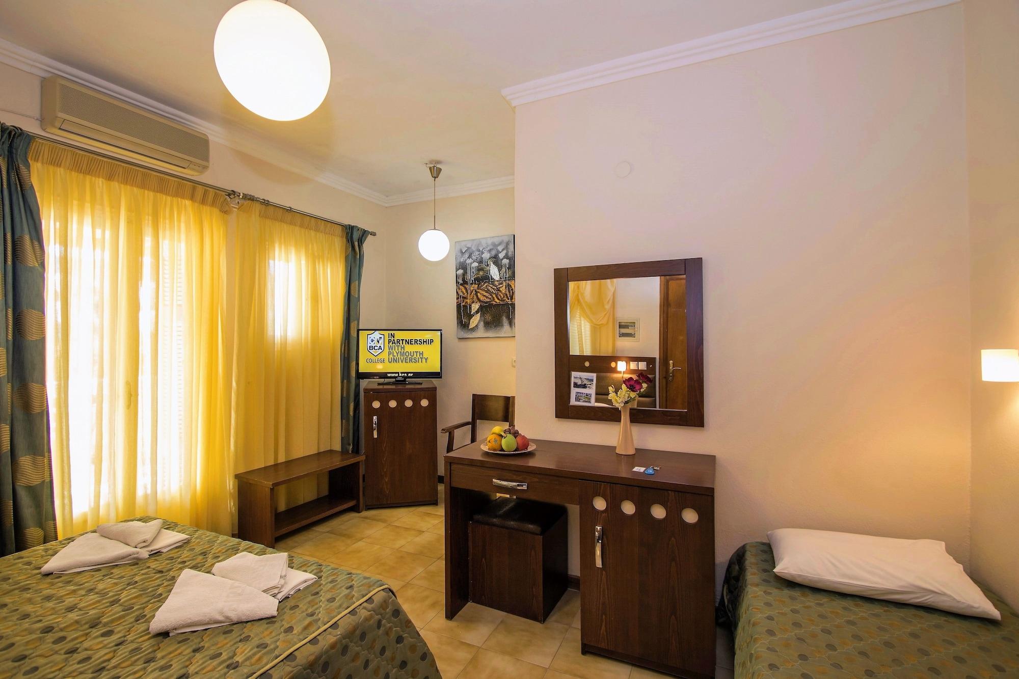 Semiramis Guesthouse Adamantas  Exterior photo