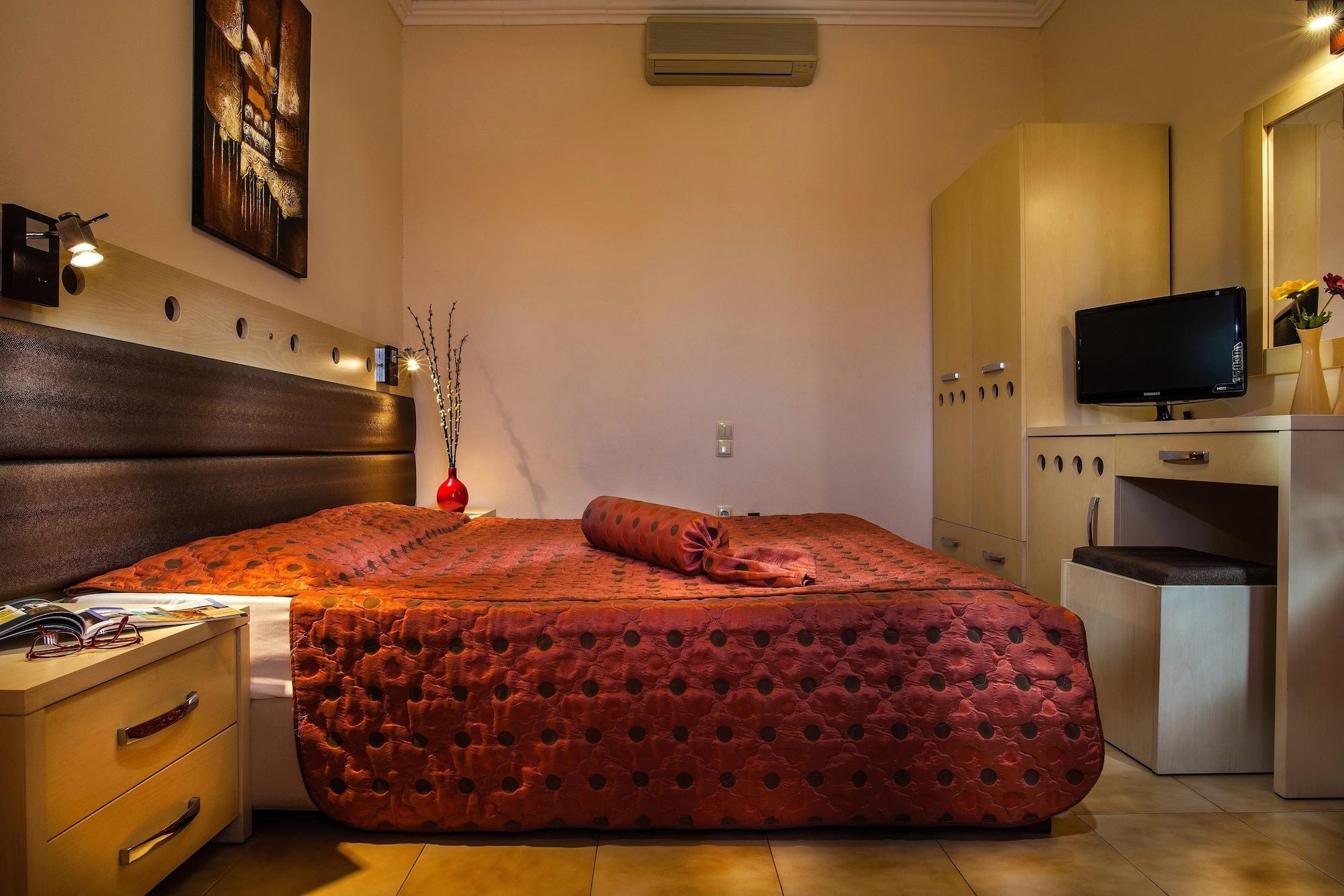 Semiramis Guesthouse Adamantas  Exterior photo