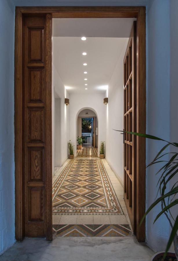 Semiramis Guesthouse Adamantas  Exterior photo