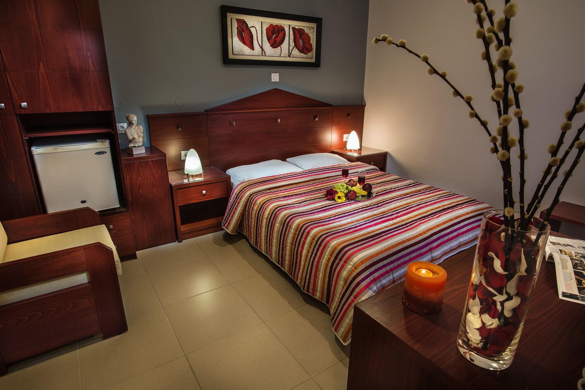 Semiramis Guesthouse Adamantas  Exterior photo
