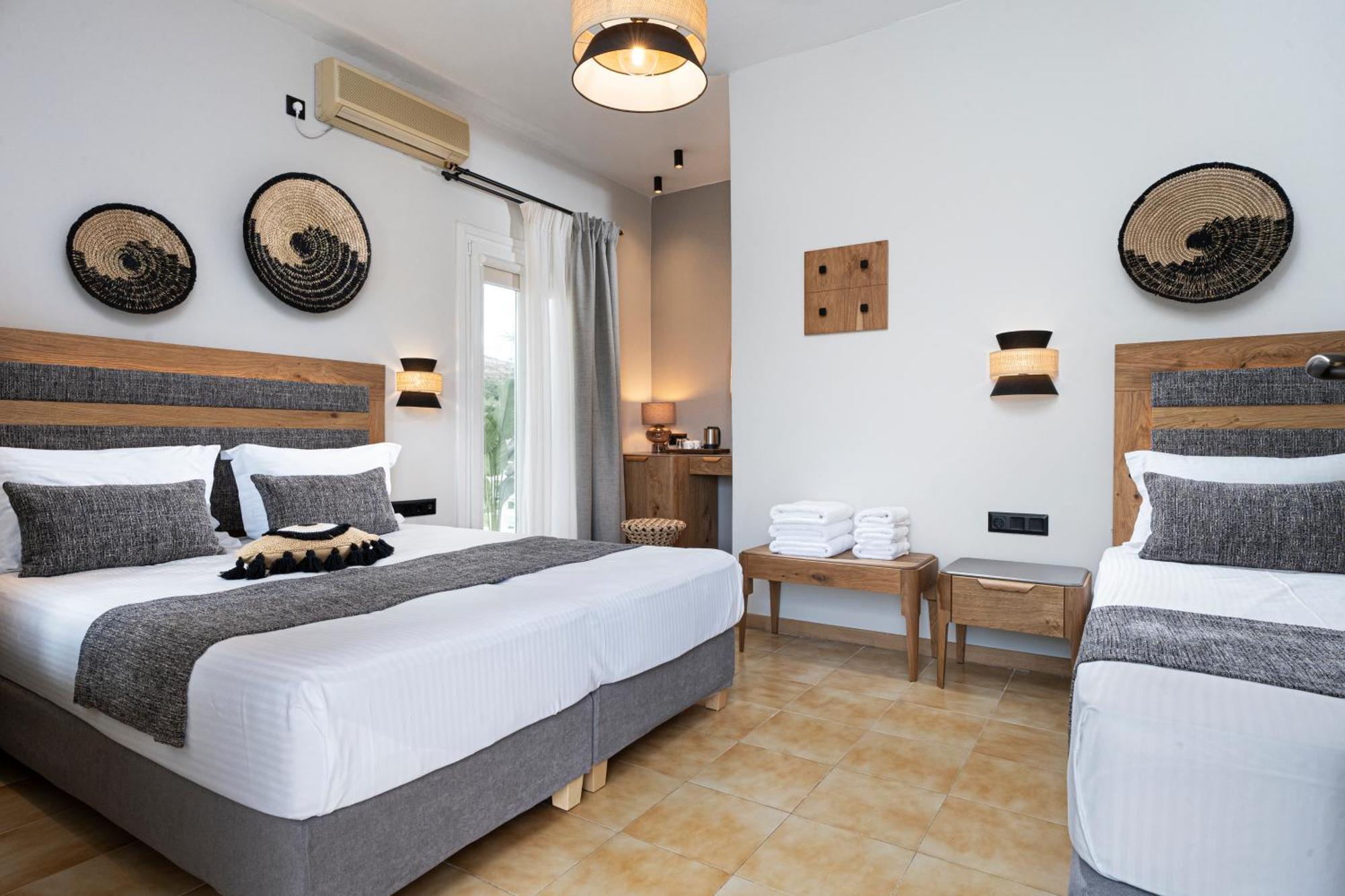 Semiramis Guesthouse Adamantas  Exterior photo